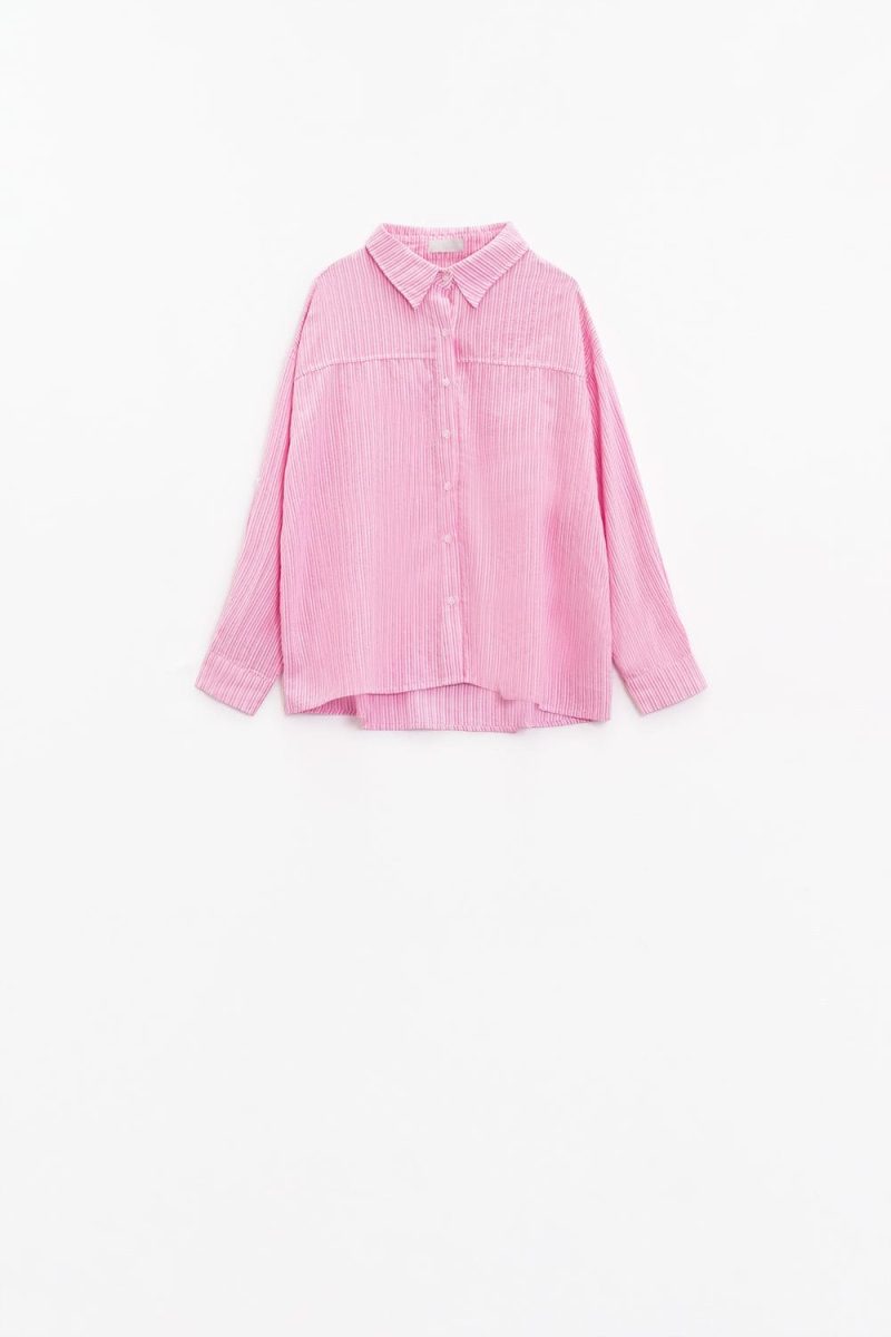 q2 women s blouse relaxed thin stripe shirt in pink relaxed thin stripe shirt in pink 40897558544642