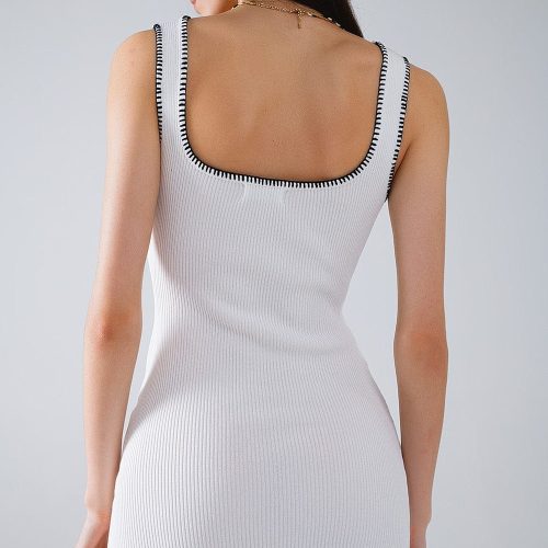 q2 women s dresses one size white summer body hugging knitted dress in white with black trim summer body hugging knitted dress in white with black trim 7524714 61003 2525101421014 41045679079682