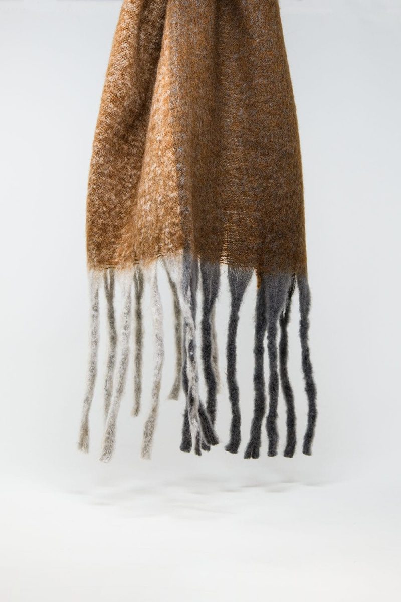 q2 women s scarves wraps gloves one size brown chunky knit scarf in brown color block with fringes chunky knit scarf in brown color block with fringes 9619623 63304 2619602321017 41881160155394