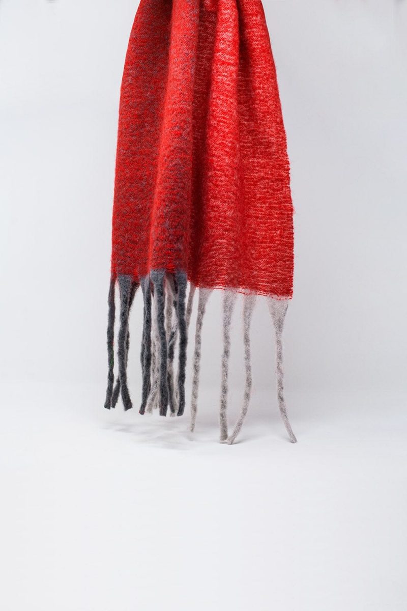 q2 women s scarves wraps gloves one size red chunky knit scarf in red color block with fringes chunky knit scarf in red color block with fringes 9607709 62989 2607700921017 41679172436226