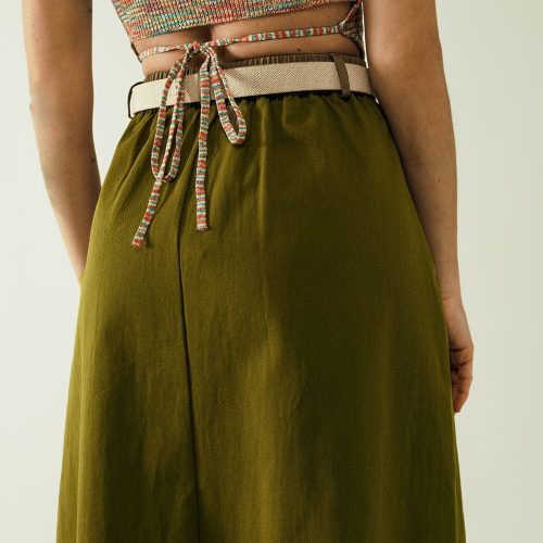 q2 women s skirt a line midi khaki skirt with pockets in khaki a line midi khaki skirt with pockets in khaki 40019341050114