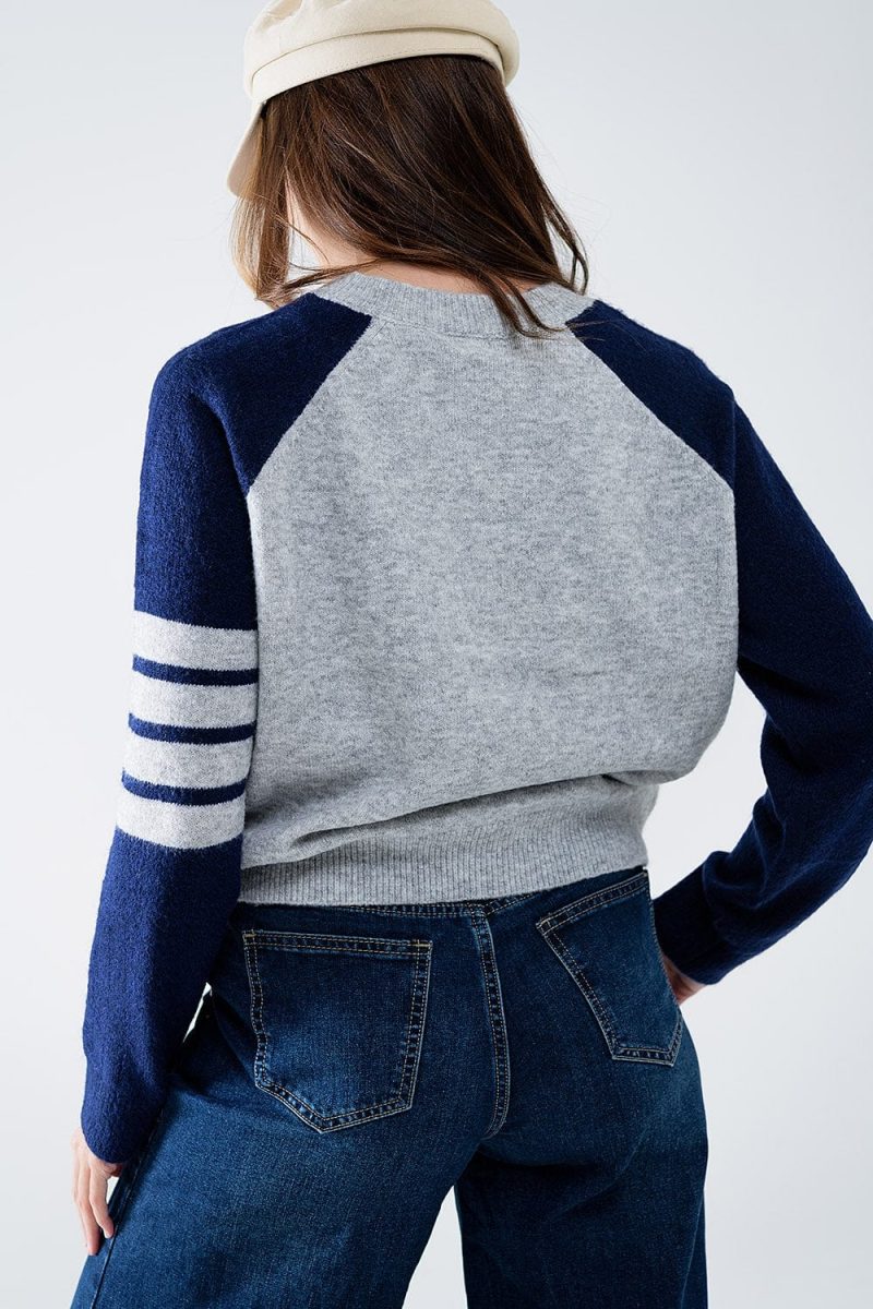 q2 women s sweater bi color raglan sleeve pullover in navy and grey bi color raglan sleeve pullover in navy and grey 42115296166146