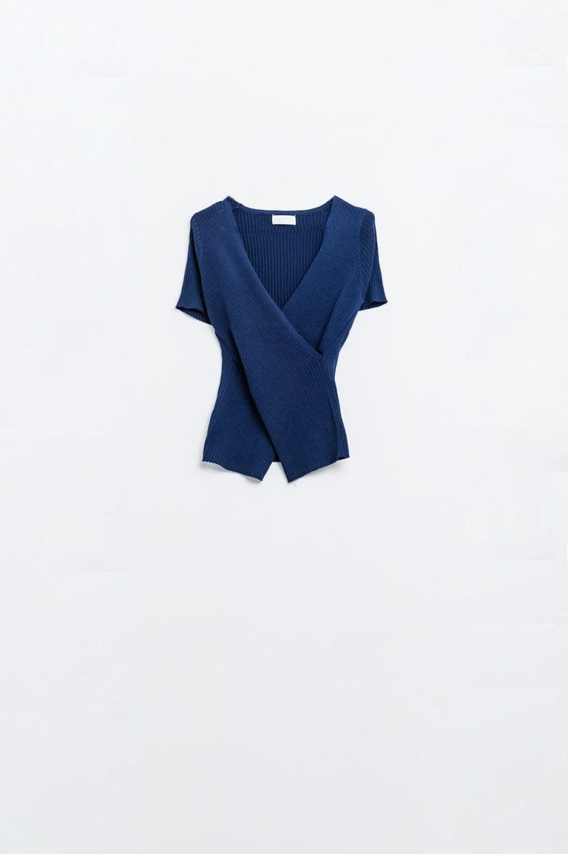 q2 women s sweater navy sweater with crossed front and v neck navy sweater with crossed front and v neck 42115293348098