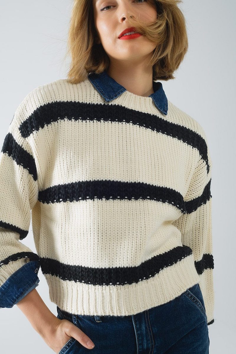 q2 women s sweater one size white relaxed beige jumper with black stripes relaxed beige jumper with black stripes 5581606 62421 2581600621010 41808927228162